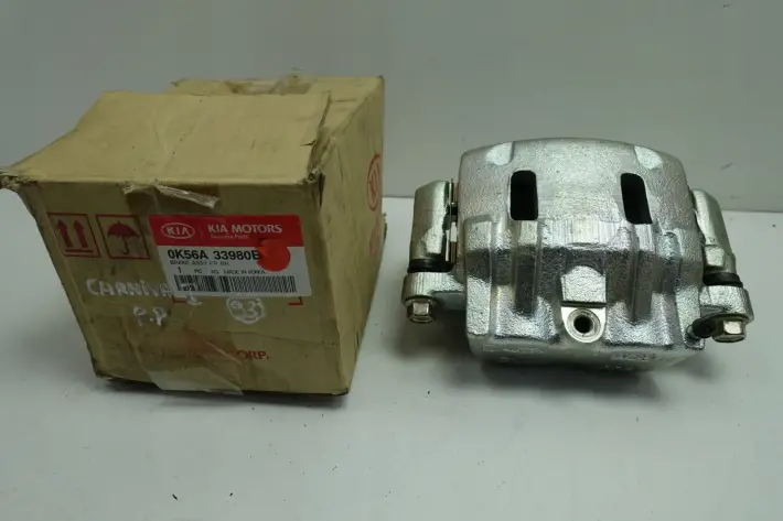 Kia Carnival I 2.9 CRDI PRZEDNI ZACISK HAMULCOWY