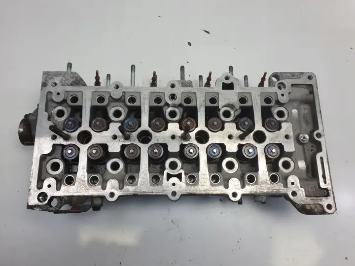 Opel Astra III H 1.9 CDTI 16V GŁOWICA CYLINDRÓW 55565883