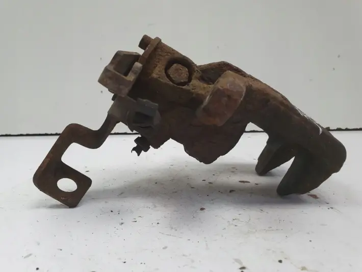 Renault Master III TYLNY ZACISK HAMULCOWY lewy tył KIEROWCY