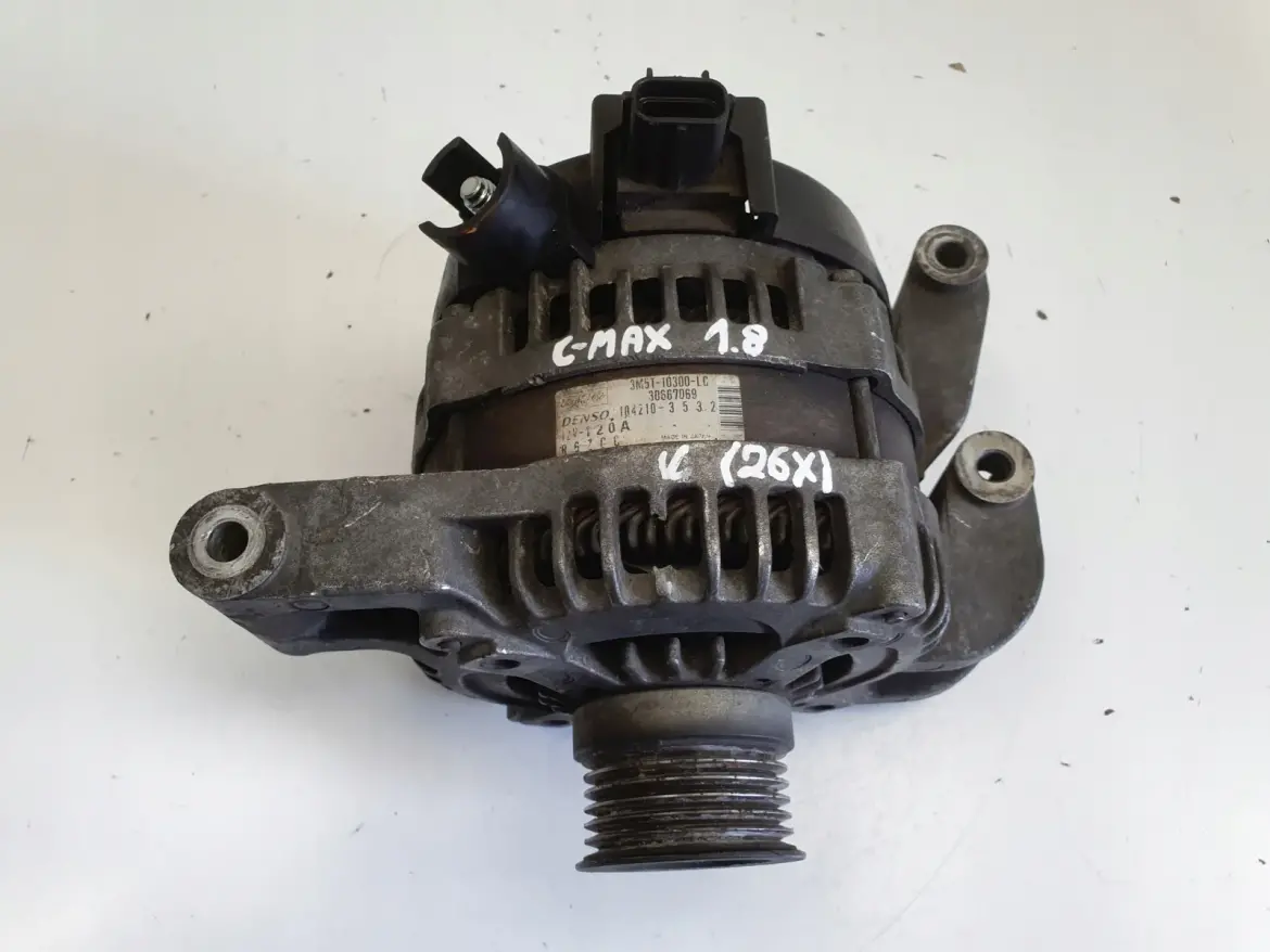 Ford C-Max Focus mk2 1.8 16V ALTERNATOR 30667069 3M5T-10300-LC
