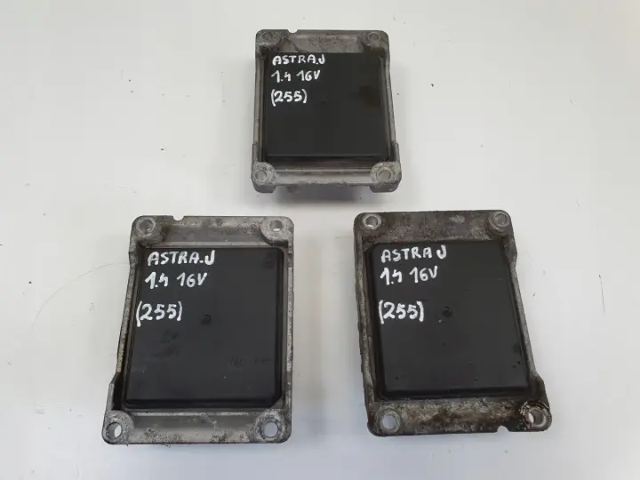 Opel Astra J 1.4 16V STEROWNIK SILNIKA komputer 0261208255 55353613 TT