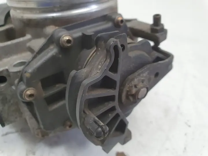 BMW E46 E39 2.5 i PRZEPUSTNICA 1433414