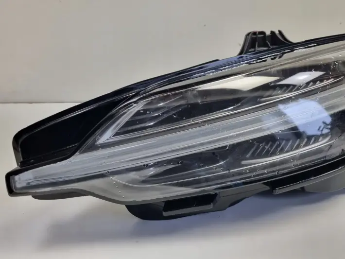 Volvo V60 II S60 III PRZEDNIA LAMPA LEWA lewy przód FULL LED EUROPA