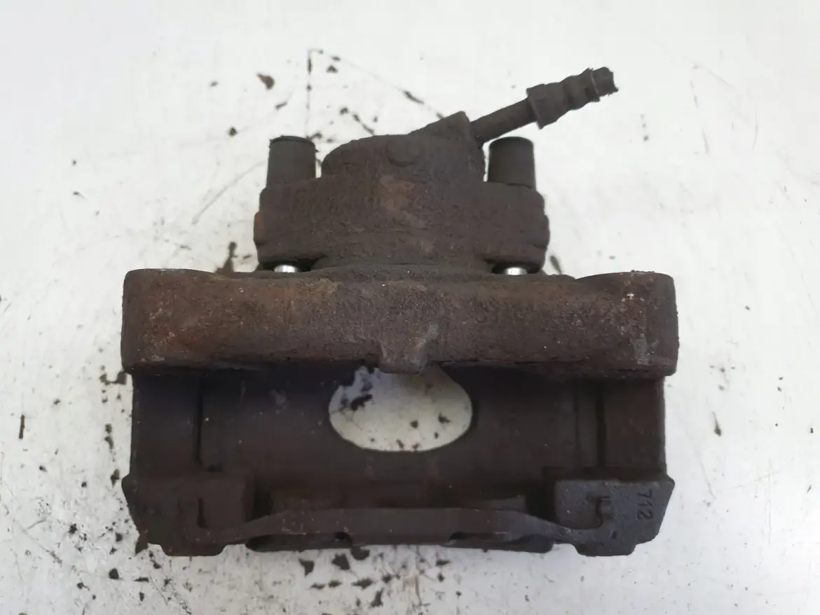 VW Transporter T5 PRAWY PRZEDNI ZACISK HAMULCOWY przód pasażera