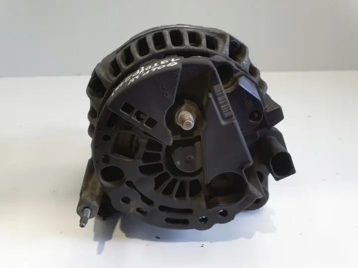 Audi A3 8L Golf IV Seat Leon 1.9 TDI ALTERNATOR 028903028E 120A