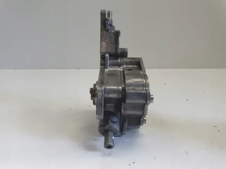 Audi A4 B5 B6 B7 A6 C5 1.9 TDI POMPA VACUM wakum 038145209A