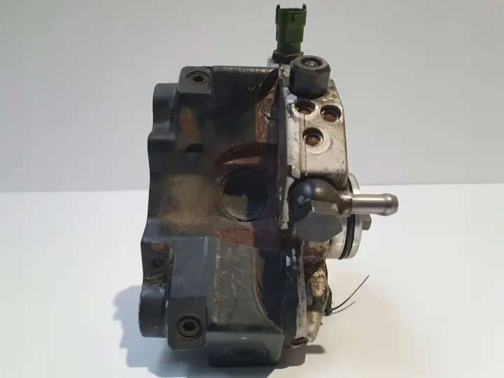 02eeae87c28e1e485d39cb86263c73bd