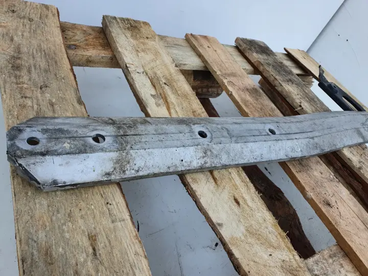 Porsche Boxster 986 TYLNA BELKA Wzmocnienie