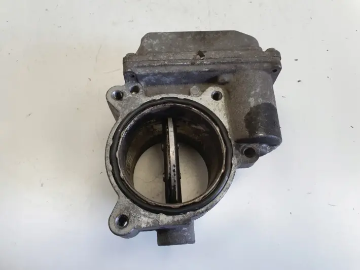 Audi A6 C6 3.0 TDI PRZEPUSTNICA 4E0145950C