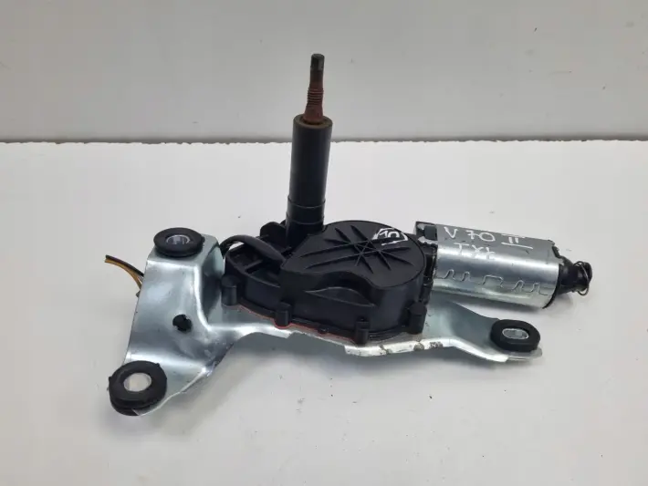 Volvo V70 II lift SILNICZEK TYLNEJ WYCIERACZKI Mechanizm tył