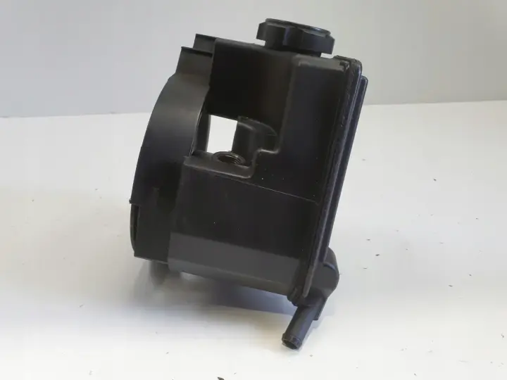 Citroen Xsara II 1.4 8V POMPA WSPOMAGANIA 9636425980