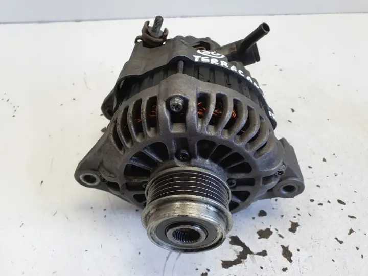 Hyundai Terracan 2.9 CRDI ALTERNATOR pompa vacum