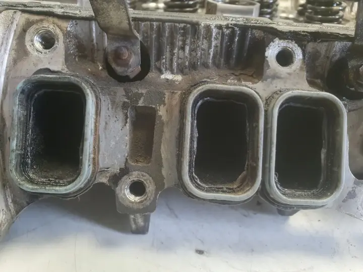 Ford Transit MK6 VI 2.4 TDDI GŁOWICA CYLINDRÓW YC1Q-6090-BC