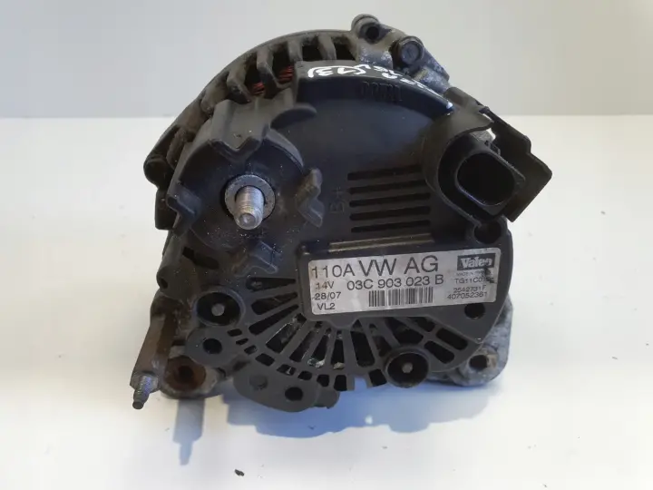 Seat Ibiza III 1.6 16V ALTERNATOR 03C903023B 110A valeo