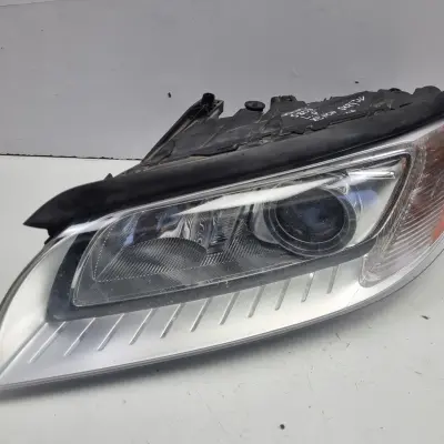 Volvo V70 XC70 III S80 II PRZEDNIA LAMPA LEWA lewy przód XENON 31353532