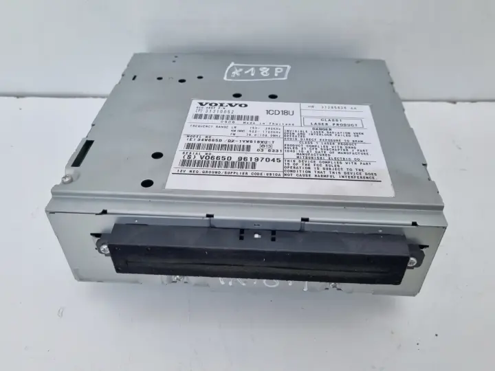 Volvo S40 II V50 RADIO CD radioodtwarzacz CZYTNIK PŁYT 31310052
