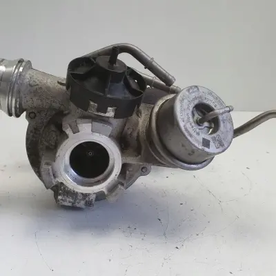 Volvo XC40 1.5 T3 TURBOSPRĘŻARKA turbo 32257071AA