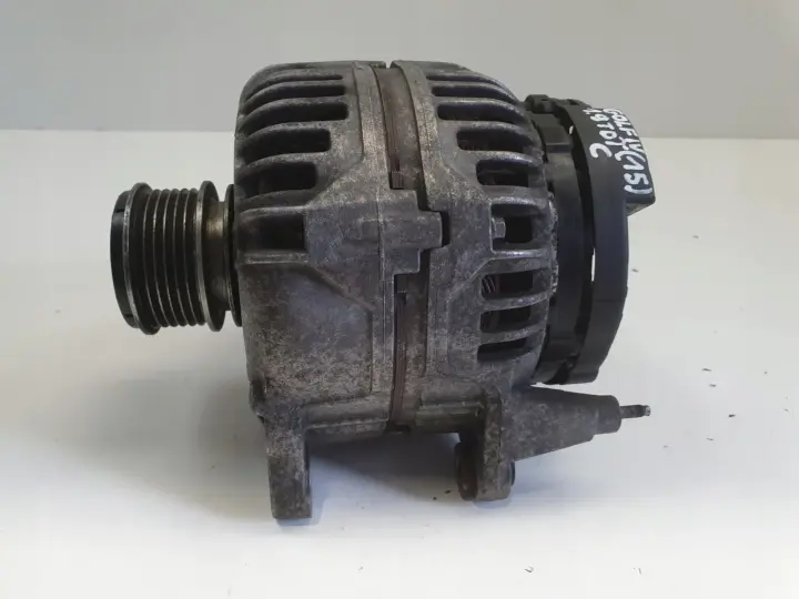 VW Golf IV 1.9 TDI ALTERNATOR bosch 028903028E 120A