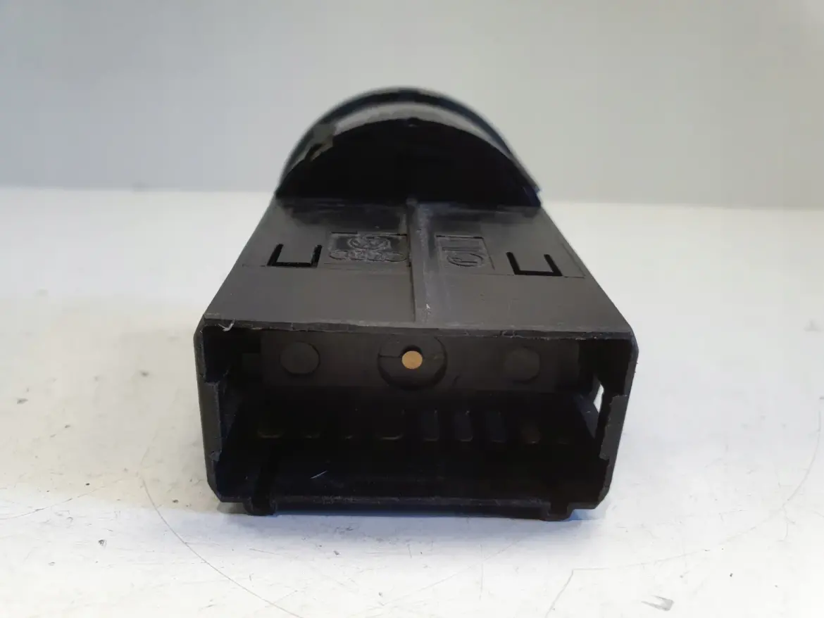 VW Passat Golf Bora PRZEŁĄCZNIK ŚWIATEŁ włącznik 1C0941531