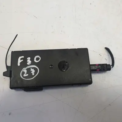 BMW F30 F31 WZMACNIACZ moduł ANTENOWY anteny