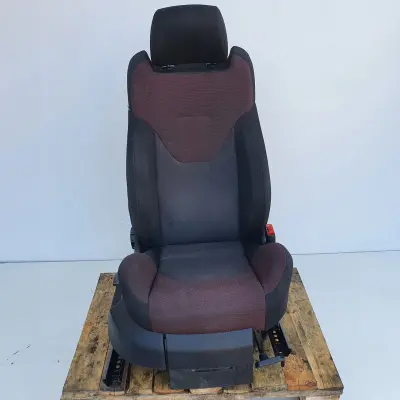 Seat Toledo III PRZEDNI FOTEL PRAWY PASAŻERA