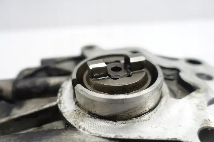 Jaguar XF 3.0 D V6 POMPA VACUM wakum 9X2Q-2A451-BD