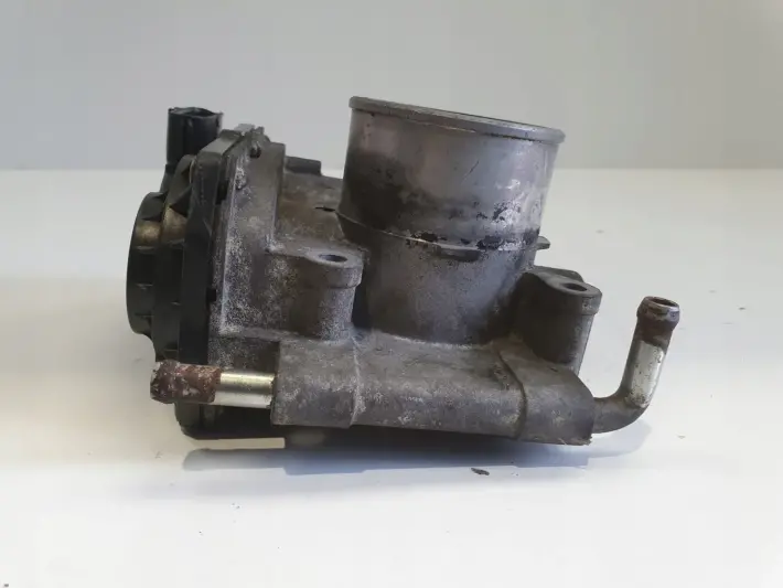 Mazda 5 6 2.0 CITD PRZEPUSTNICA RF7J136B0