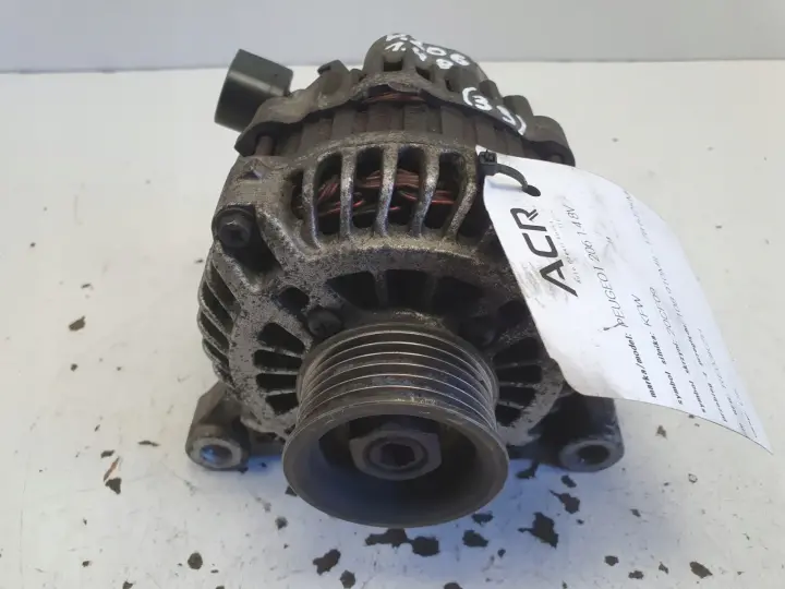 Peugeot 206 1.4 8V ALTERNATOR 9638275880