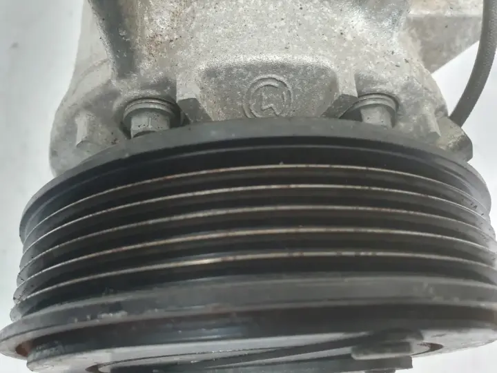 02abb6503db872e76ea1a64574bb350d