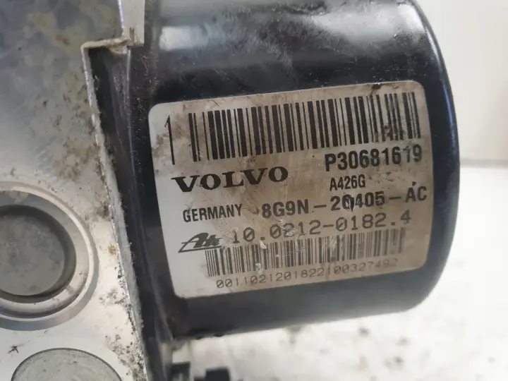 60fd8564dbdc81facdec510ffac55b93