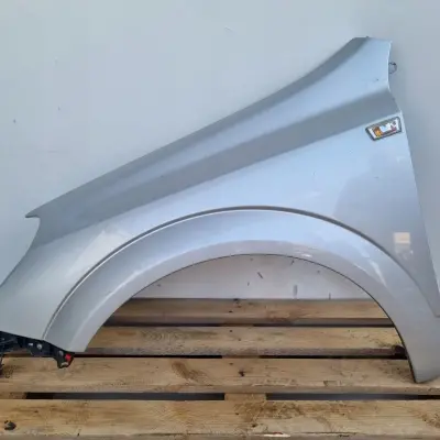 Opel Astra III H HTB sedan kombi 04-09r PRZEDNI BŁOTNIK LEWY KIEROWCY Z2UA
