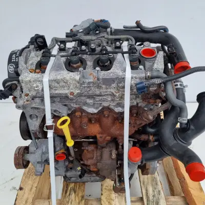 SILNIK Honda Civic VII 1.7 D CDTI 100KM pali 4EE2