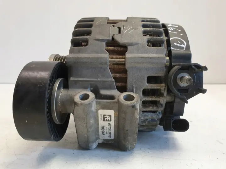 BMW E90 316 i 1.6 i ALTERNATOR