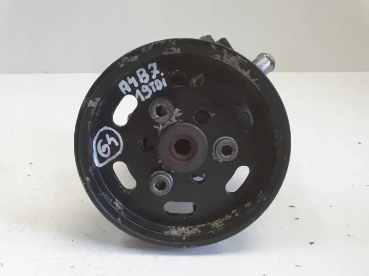 Audi A4 B7 2.0 TDI POMPA WSPOMAGANIA 8E0145155N