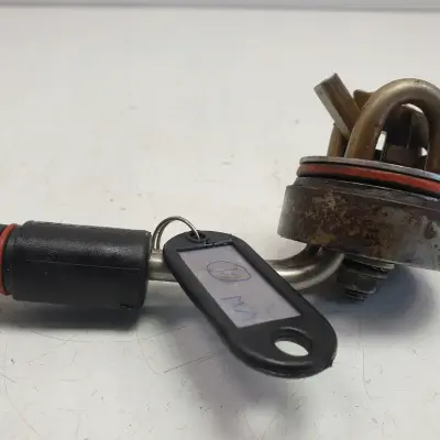 VW Golf V 2.0 TDI GRZAŁKA SILNIKA bloku 230V