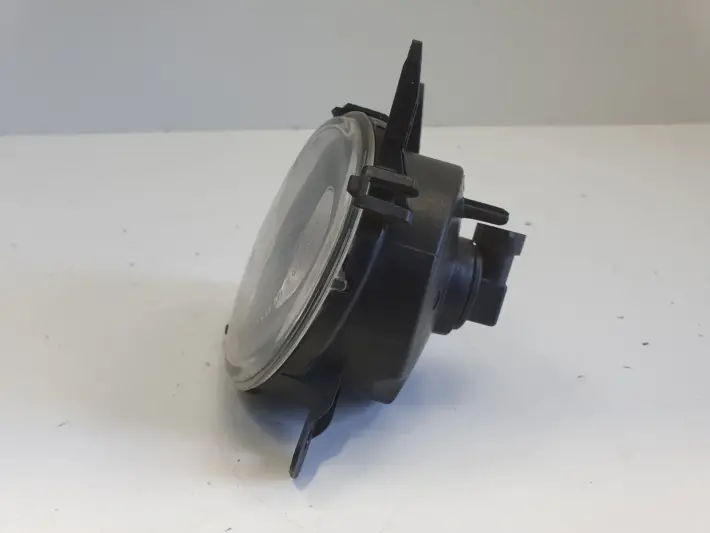 BMW F30 11-18r PRZEDNI HALOGEN PRAWY PRZÓD pasażera 7200100001