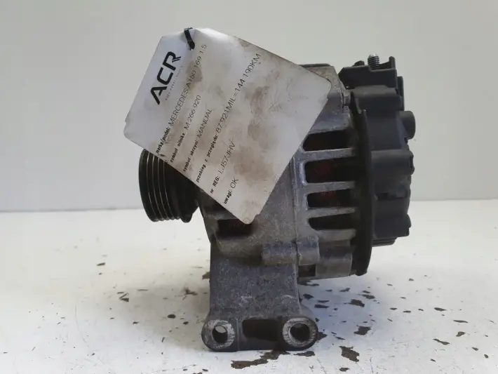 Mercedes W169 1.5 8V ALTERNATOR 90A A2661540802 valeo