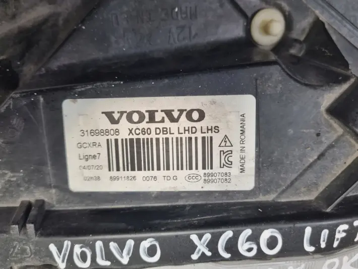 Volvo XC60 LIFT BI XENON SKRĘTNY PRZEDNIA LAMPA LEWA lewy przód 31698808