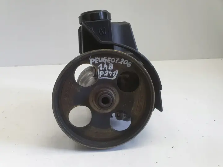 Peugeot 206 1.4 16V POMPA WSPOMAGANIA 9636320680