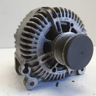 Skoda Octavia II 1.9 TDI ALTERNATOR valeo 021903026L