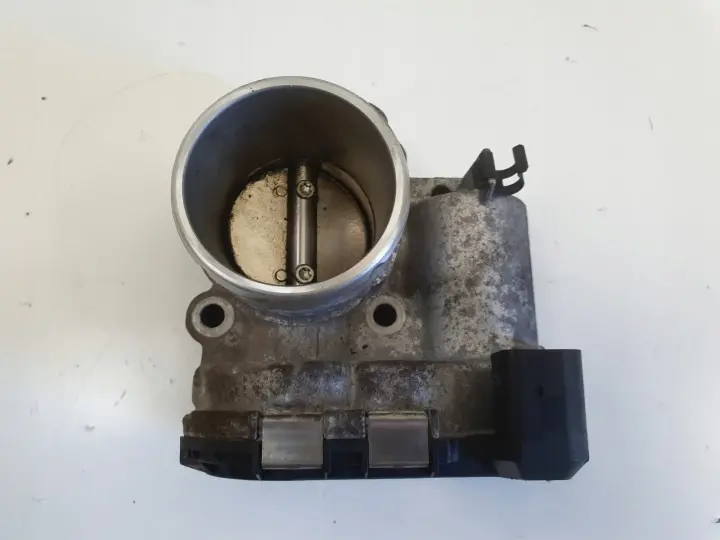 Ford Fiesta MK7 1.25 PRZEPUSTNICA 8A6G-9F991-AC 0280750532