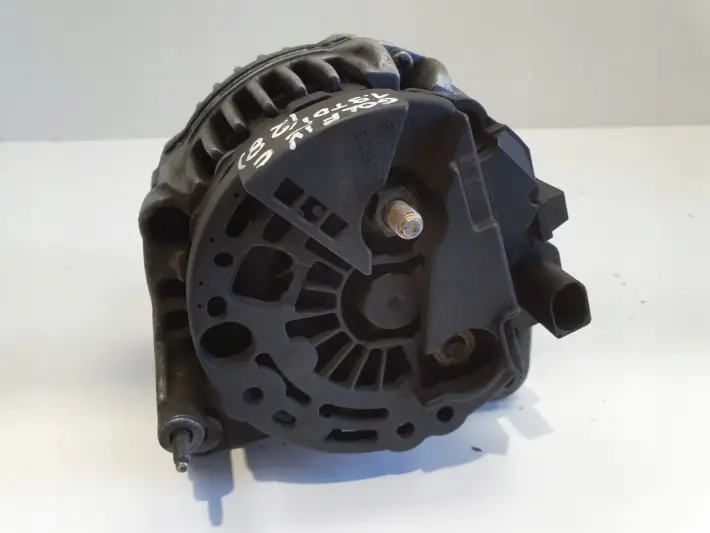 VW Golf IV 1.9 TDI ALTERNATOR 038903023K 70A bosch