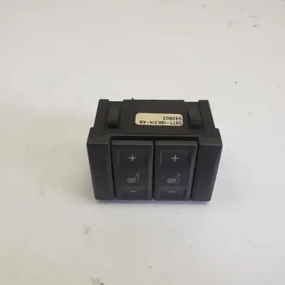 Mondeo III MK3 PRZEŁĄCZNIK PODGRZEWANIA FOTELI