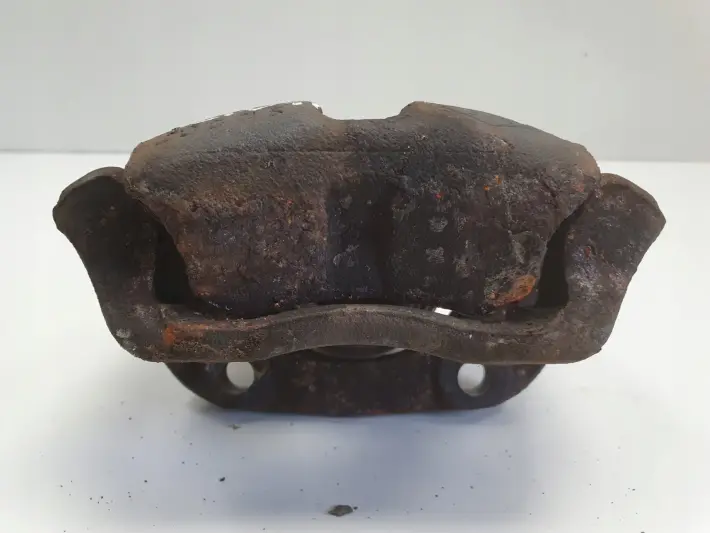 Renault Clio II PRAWY PRZEDNI ZACISK HAMULCOWY przód pasażera P.P Lucas