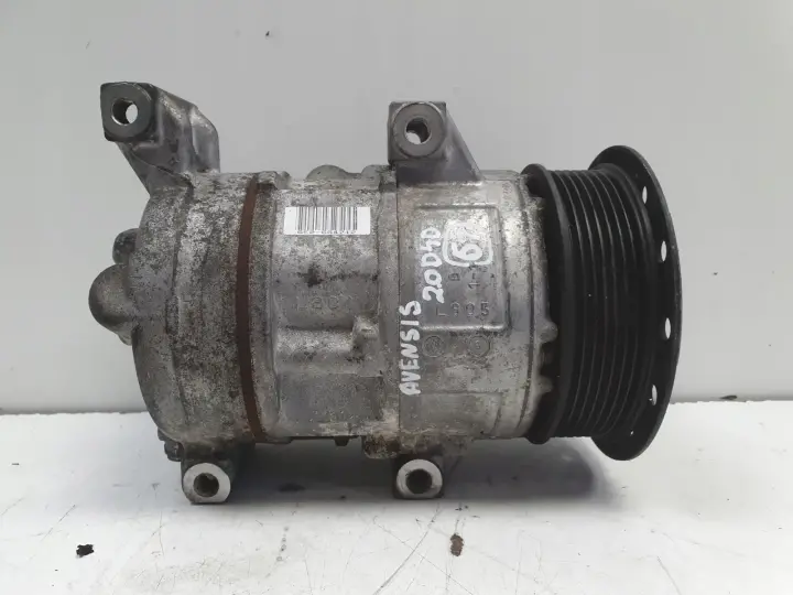 Toyota Avensis T25 2.0 D4D SPRĘŻARKA KLIMATYZACJI