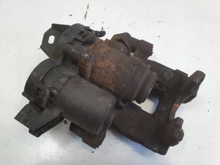 Volvo S90 V90 XC90 II TYLNY ZACISK HAMULCOWY lewy tył 31687345 31687505