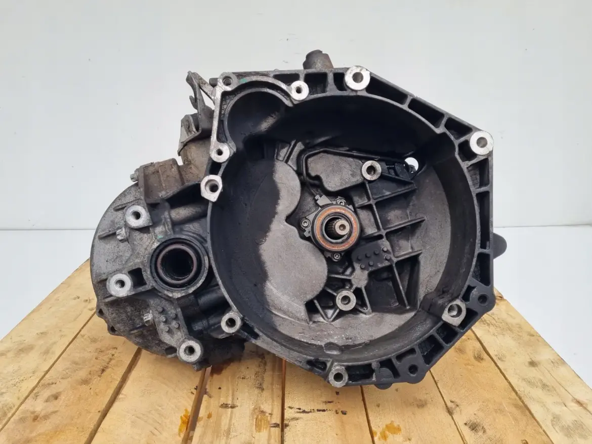 Opel Signum 1.9 CDTI SKRZYNIA BIEGÓW M32 manualna MANUAL