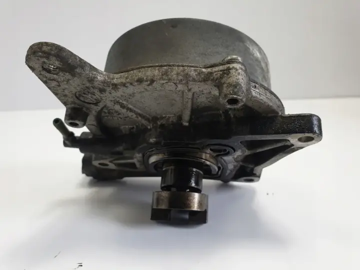 Kia Sorento II 2.2 CRDI POMPA VACUM wakum ORYGINAŁ