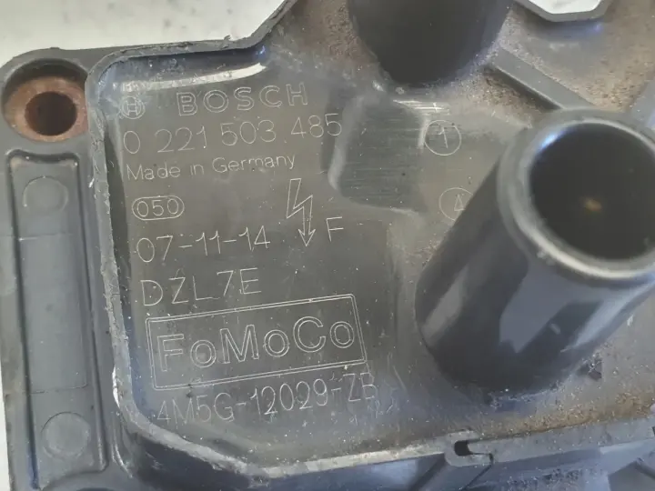 Ford Fiesta MK7 1.4 16V CEWKA ZAPŁONOWA 0221503485
