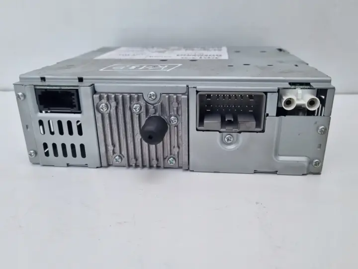 Volvo XC90 I CD radioodtwarzacz CZYTNIK PŁYT CD navi 31260535